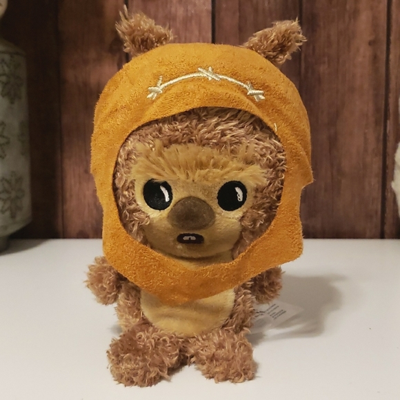 Funko Galactic Plushies Star Wars Wicket Plush - Picture 1 of 3